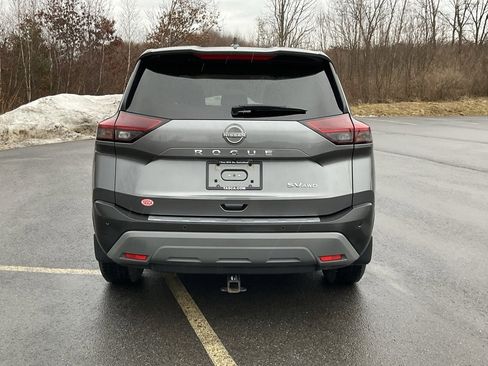 Used 2022 Nissan Rogue SV image 27