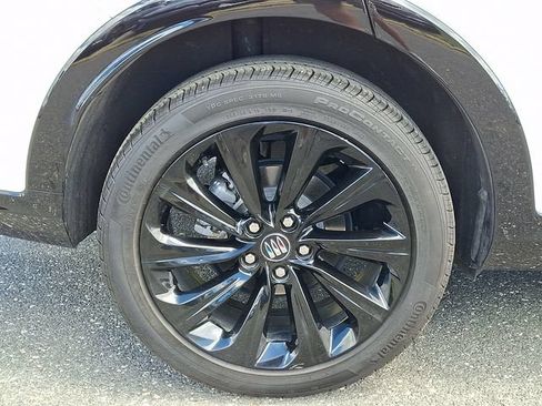 Used 2024 Buick Envista Sport Touring w/ Convenience I Package FWD image 8