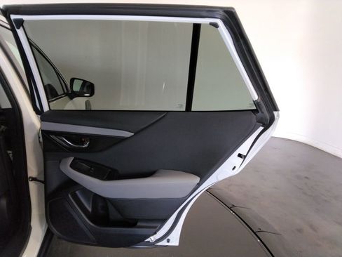 Used 2024 Subaru Outback Premium image 28