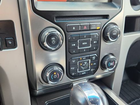 Used 2014 Ford F150 FX4 w/ Equipment Group 402A Luxury AWD/4WD image 22