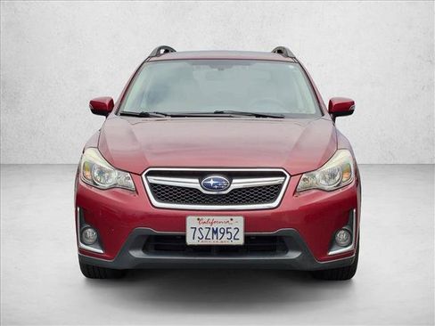 Used 2016 Subaru Crosstrek 2.0i Limited AWD/4WD image 3