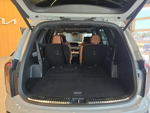 Certified 2023 Kia Telluride SX Prestige X-Line AWD/4WD image 46