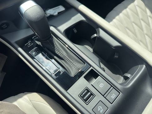 New 2026 Nissan Sentra SL image 21