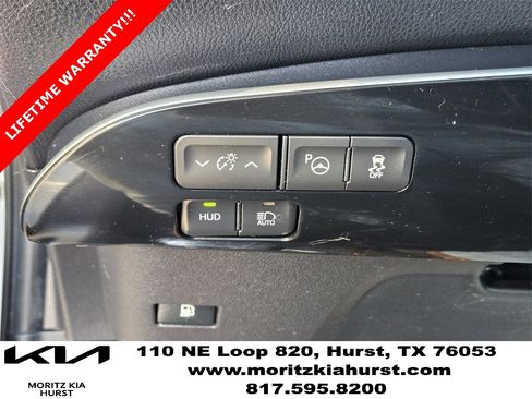Used 2017 Toyota Prius Four image 24