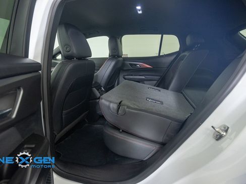 Used 2024 Chevrolet Equinox EV RS FWD image 28