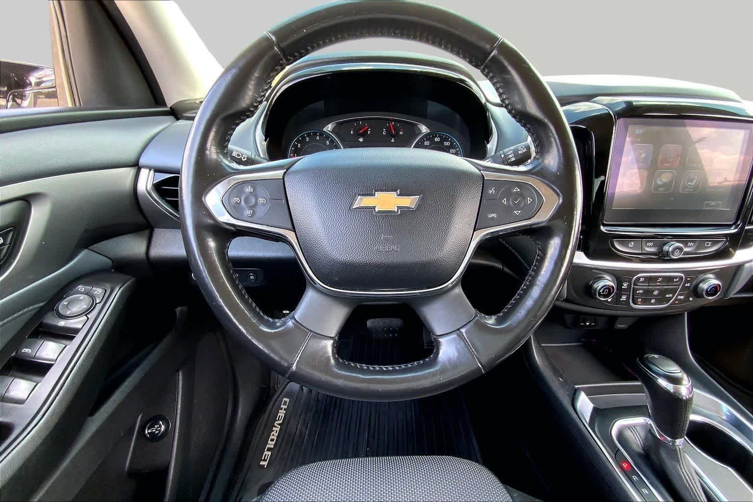 Used 2019 Chevrolet Traverse LT FWD image 6
