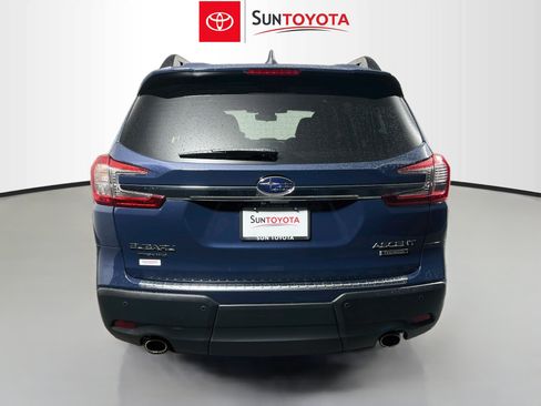 Used 2024 Subaru Ascent Touring w/ Popular Package #2 AWD/4WD image 5