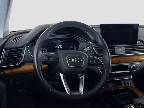 Used 2022 Audi Q5 2.0T Premium Plus w/ Premium Plus Package AWD/4WD image 18