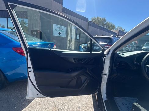 Used 2020 Subaru Outback AWD/4WD image 10