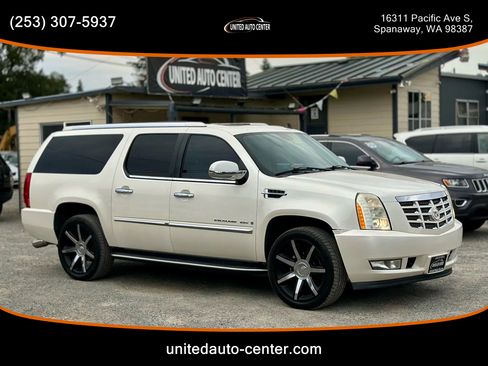 Used 2008 Cadillac Escalade ESV AWD image 3