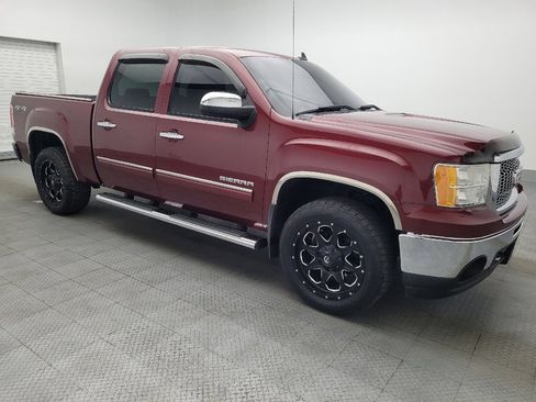 Used 2013 GMC Sierra 1500 SLT w/ Chrome Essentials Package AWD/4WD image 11