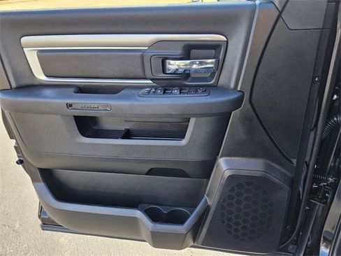 Used 2024 RAM 1500 Classic Warlock image 30