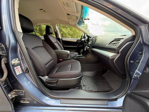 Used 2016 Subaru Legacy 2.5i Premium AWD/4WD image 24
