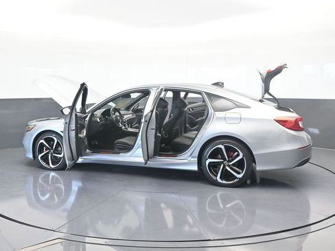 Used 2019 Honda Accord Sport image 73