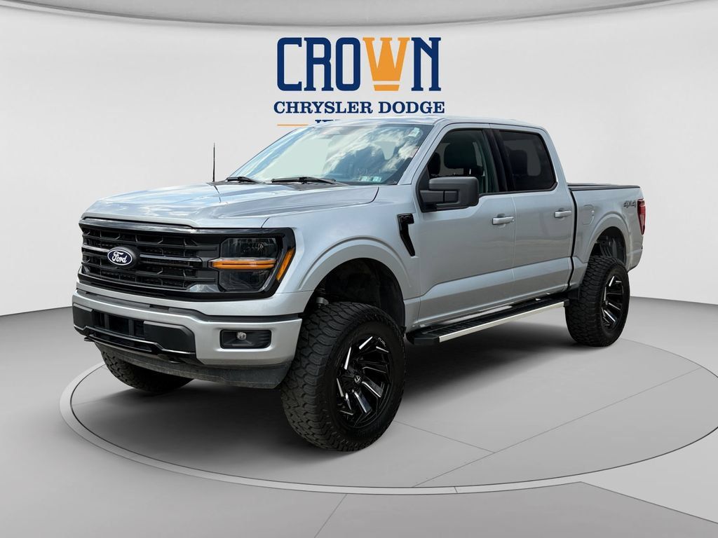 Used 2025 Ford F150 XLT w/ Equipment Group 301A Standard AWD/4WD image 7