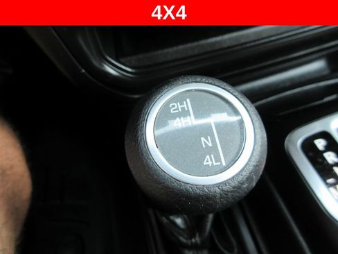 Used 2018 Jeep Wrangler Unlimited Sport S AWD/4WD image 15