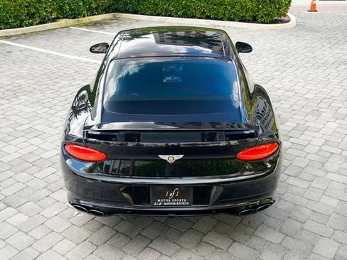 Used 2020 Bentley Continental GT V8 image 23