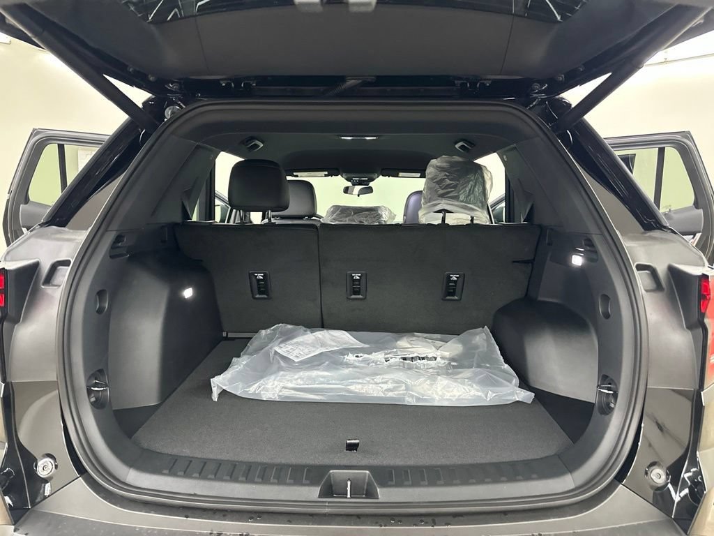 New 2027 GMC Terrain Elevation w/ Elevation Premium Package AWD/4WD image 29