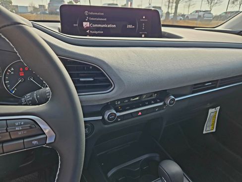 New 2026 MAZDA CX-30 Aire Edition image 12