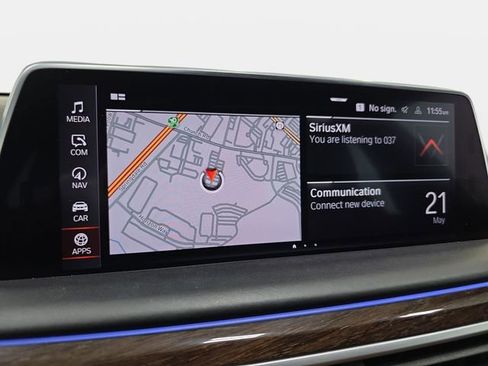 Used 2020 BMW 740i xDrive w/ Luxury Rear Seating Package AWD/4WD image 17