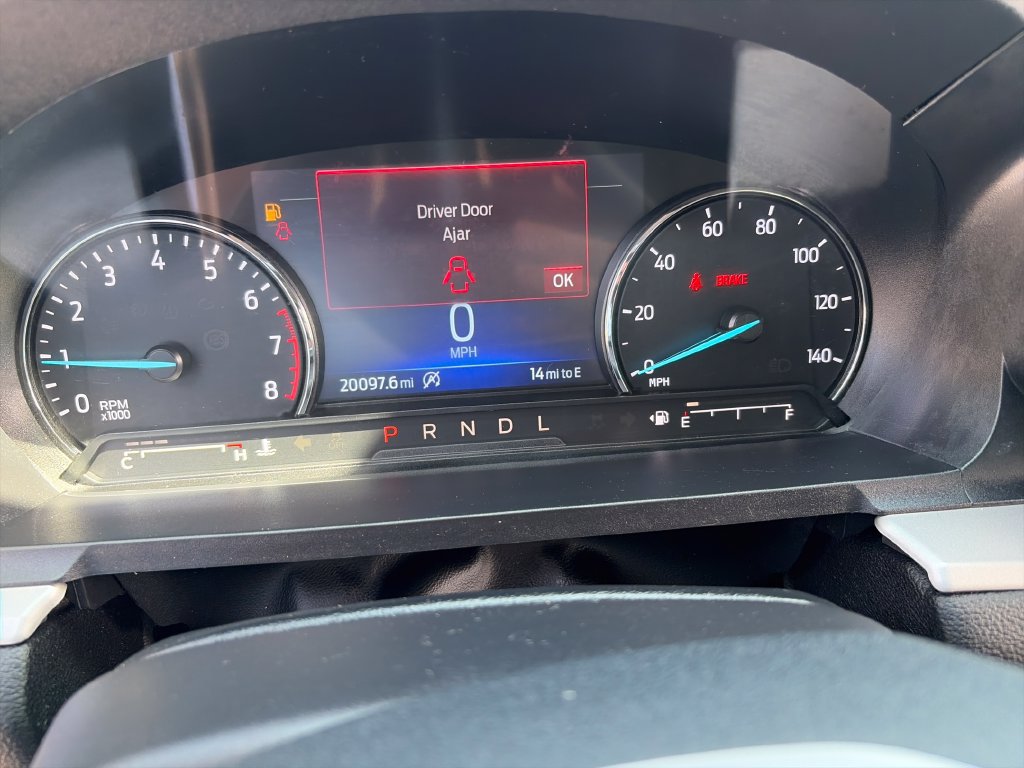 Used 2024 Ford Explorer XLT w/ Equipment Group 202A AWD/4WD image 18