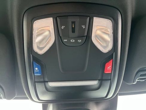 Used 2025 RAM 2500 Big Horn AWD/4WD image 23