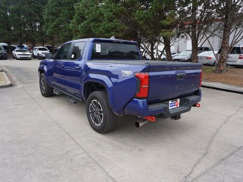 Used 2025 Toyota Tacoma TRD Sport image 19