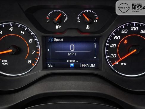 Used 2020 Chevrolet Camaro LT RWD image 9