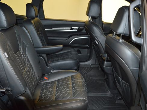 Used 2023 Kia Telluride SX X-Line AWD/4WD image 12