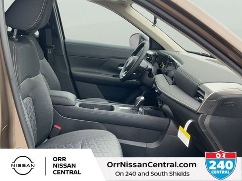 New 2026 Nissan Kicks SV w/ Charging Package FWD image 11