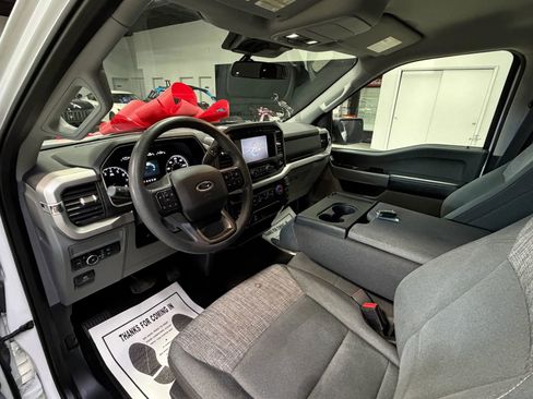 Used 2023 Ford F150 XLT image 29