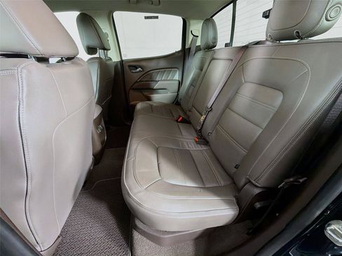 Used 2022 GMC Canyon Denali AWD/4WD image 25