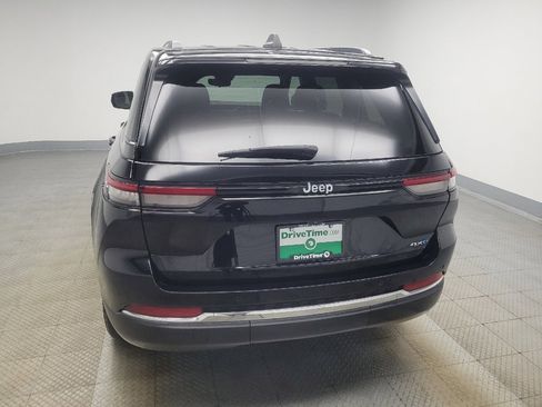 Used 2023 Jeep Grand Cherokee 4WD 4xe image 6