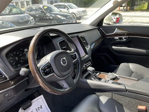 Used 2016 Volvo XC90 T6 Momentum AWD/4WD image 23