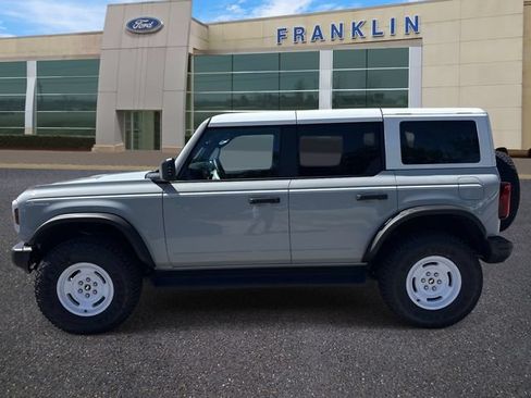 New 2026 Ford Bronco Heritage Edition AWD/4WD image 4