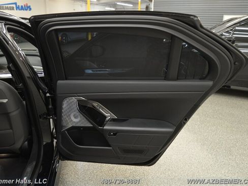 Used 2023 BMW 760i xDrive w/ Luxury Rear Seating Package AWD/4WD image 41