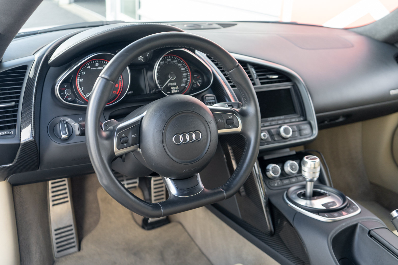 Used 2010 Audi R8 V10 AWD/4WD image 13