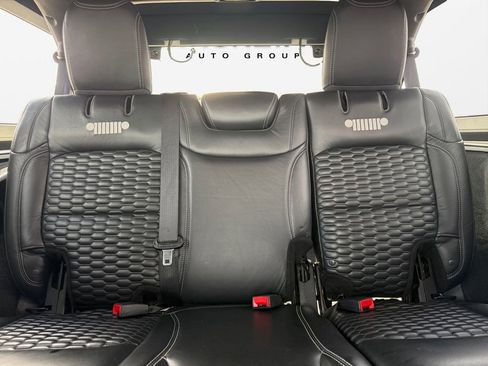 Used 2021 Jeep Wrangler Unlimited Sport image 16