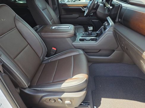 Used 2022 GMC Sierra 1500 Denali w/ Denali Reserve Package AWD/4WD image 15