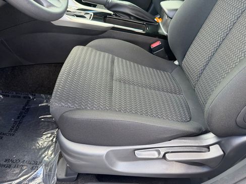 Used 2025 Mitsubishi Eclipse Cross LE AWD/4WD image 35