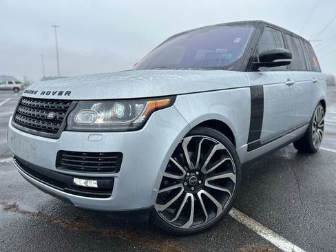 Used 2016 Land Rover Range Rover Supercharged image 2