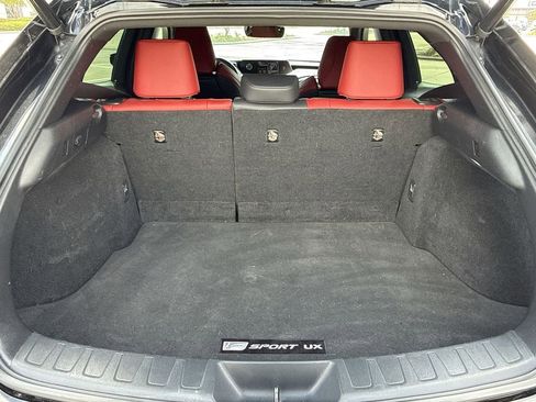 Used 2019 Lexus UX 200 F Sport w/ F Sport Premium Package FWD image 13
