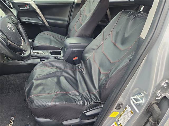 Used 2018 Toyota RAV4 XLE FWD image 14