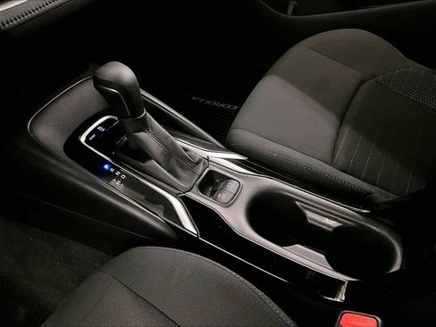 Used 2021 Toyota Corolla SE w/ SE Premium Package FWD image 16
