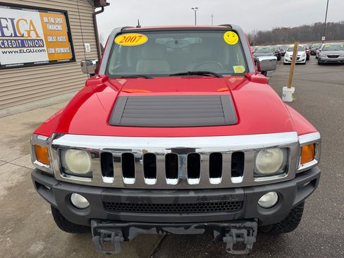 Used 2007 HUMMER H3 Adventure image 2