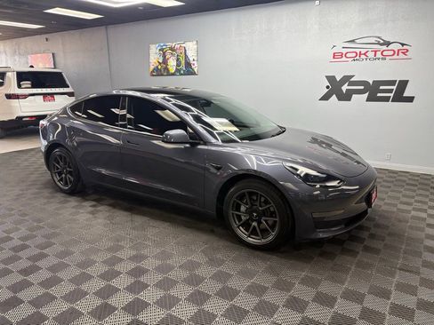 Used 2023 Tesla Model 3 Standard Range RWD image 2