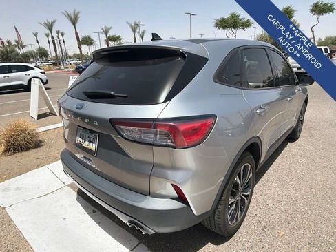 Used 2022 Ford Escape SE w/ SE Sport Appearance Package FWD image 5