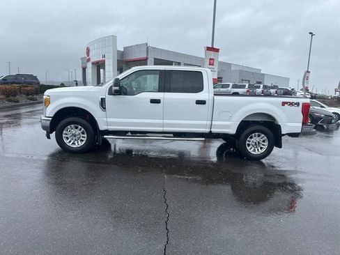 Used 2024 Ford F150 XLT w/ Tow/Haul Package image 9