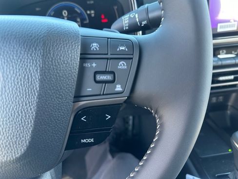 New 2026 Toyota Camry SE image 17