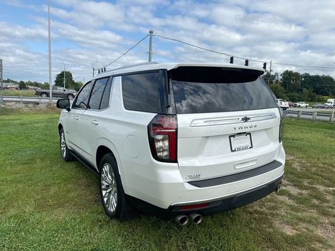 Used 2024 Chevrolet Tahoe High Country AWD/4WD image 12